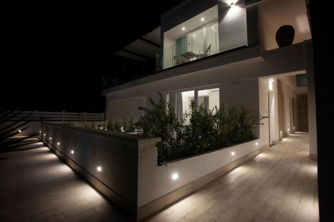 Aquamaris Design Suite & Spa Paestum Eksteriør bilde