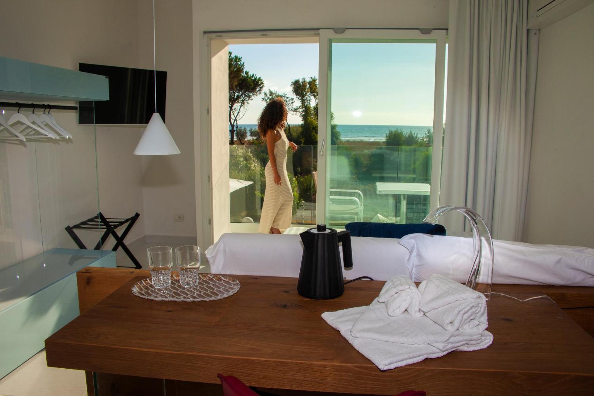 Aquamaris Design Suite & Spa Paestum Eksteriør bilde
