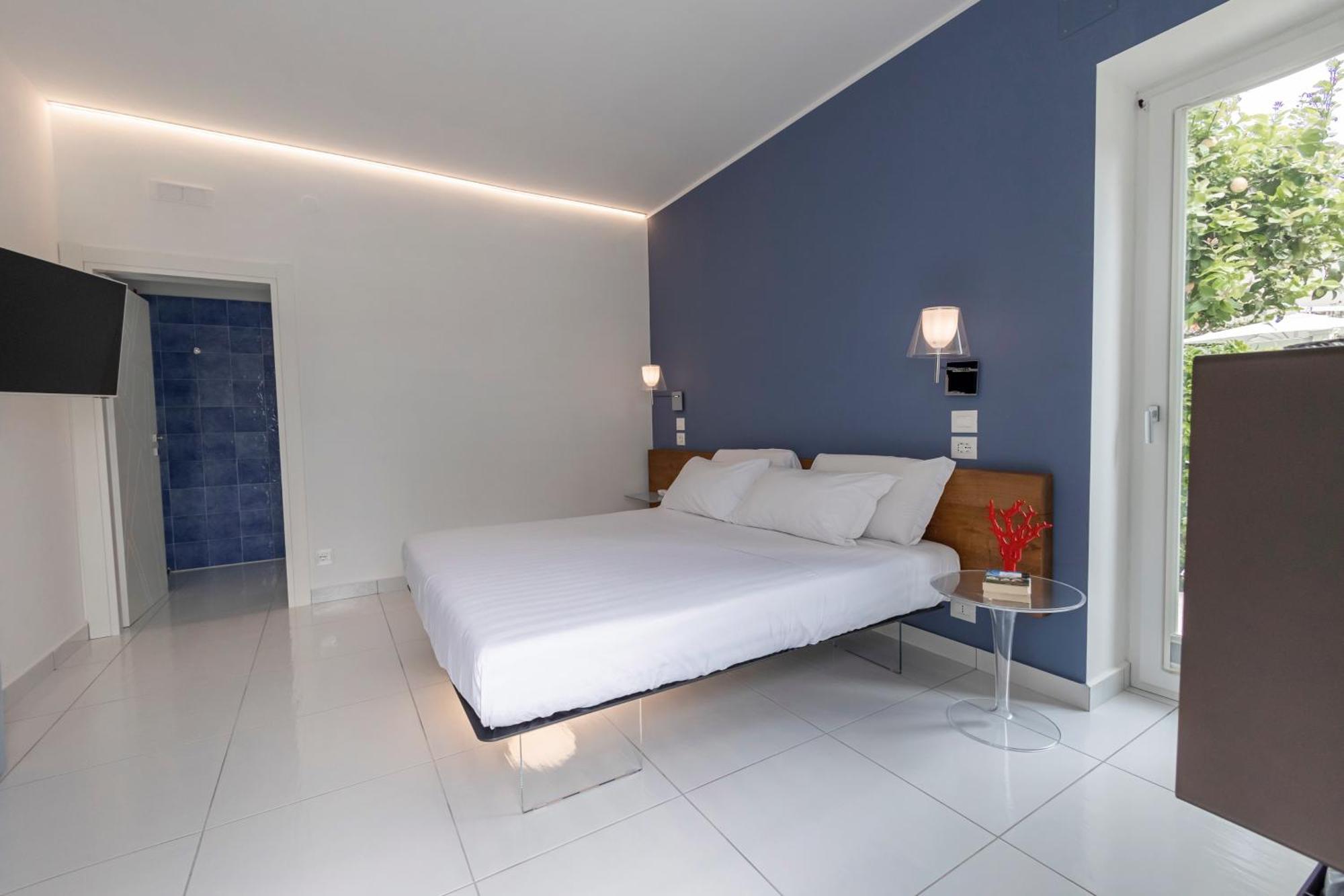 Aquamaris Design Suite & Spa Paestum Eksteriør bilde
