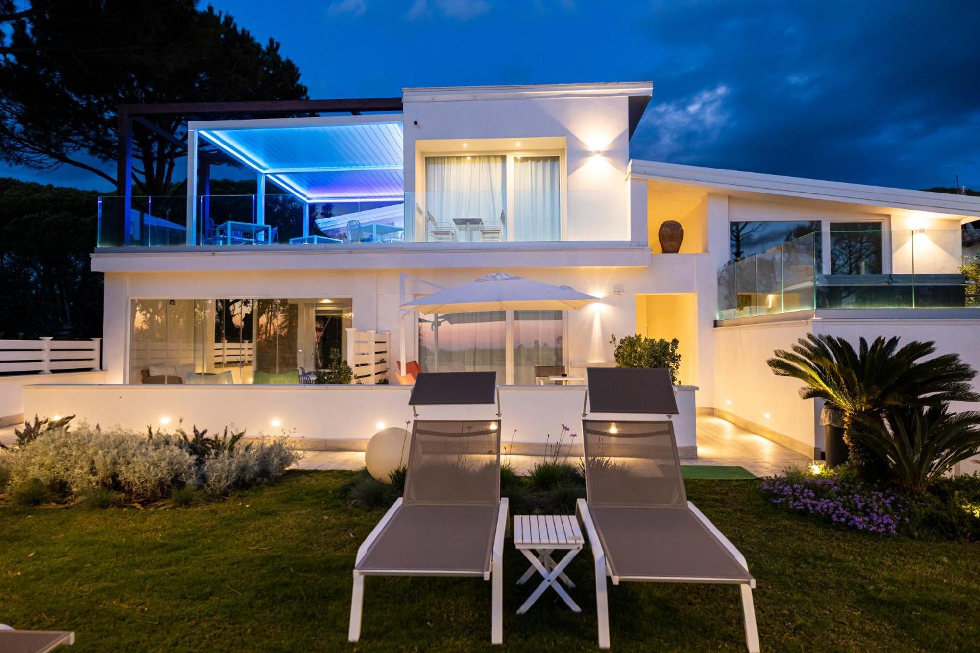 Aquamaris Design Suite & Spa Paestum Eksteriør bilde
